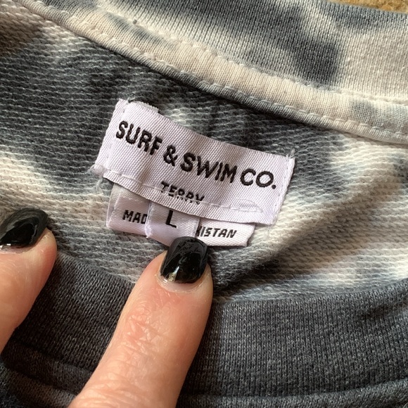 Surf & Swim Co. “Terry” Black, Gray, & White Tie Dye Sweatshirt EUC Men’s Large - Picture 3 of 6